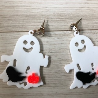 ハロウィンピアス おばけ