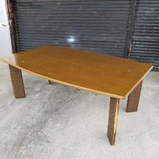 〓 無料 ガレージセール 〓　ちょっと大きい 木製テーブル