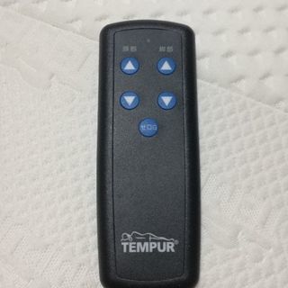 価格交渉可！テンピュールオリジナル21マットレスーベッドZeroG付260,400円オフ！