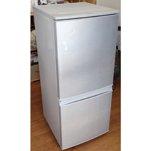 30日迄！送料無料☆SHARP 137L 冷蔵庫【SJ-D14A-S】 【公式通販】