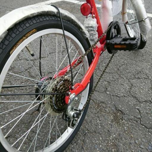 未使用20インチ 折り畳み自転車 赤色 6段ギヤ、リアショック付き