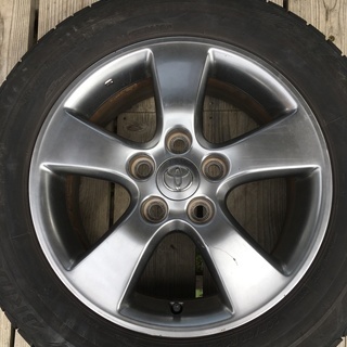 ブリジストン 205/60R16 アルミ・スタッドレス　4本セット ノア・ヴォクシー　トヨタ純正 中古品　サマータイヤ 夏タイヤ