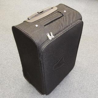 再販 黒 キャリーバッグ スーツケース 四輪 ソフト素材
