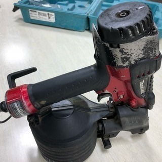 マキタ 高圧エアー 釘打ち機 65mm AN633