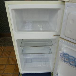 【S-cubism】エスキュービズム レトロ調 冷蔵庫 85L WRD-2090 W-レトロ