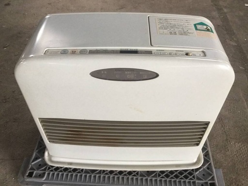 4 日立 石油ストーブ OVF-G32W