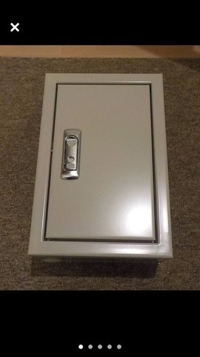 未使用品 日東工業　B12-23　[B] 盤用キャビネット・露出形 木製基板付