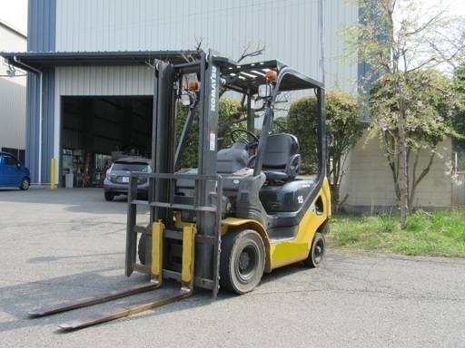 休日限定 エンジン 1.5トン(1500kg) フォークリフト 3m コマツ その他