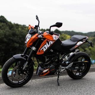 超低走行！ KTM 125DUKE ABS アクラポビッチマフラー！ 自賠責残り！　デューク