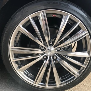 Toyota クラウンマジェスタハイブリッドfore Sss グループ 黒石のクラウンの中古車 ジモティー