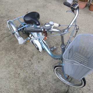 電動アシスト　三輪車