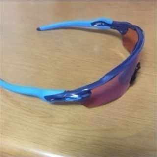 オークリー   サングラス 美品