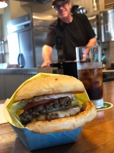 アメリカ人も感激するおいしさ Us Burger 大名 のりくいん 赤坂の洋食 ハンバーガー の無料広告 無料掲載の掲示板 ジモティー アメリカ人も感激するおいしさ Us Burger 大名 のりくいん 赤坂の洋食 ハンバーガー の無料広告 無料掲載の掲示板 ジモティー
