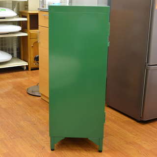 取付無料！ウニコ ファンク ロッカー風レトロデザイン カーキスチールキャビネット 取付無料！ウニコ ファンク ロッカー風レトロデザイン カーキスチール