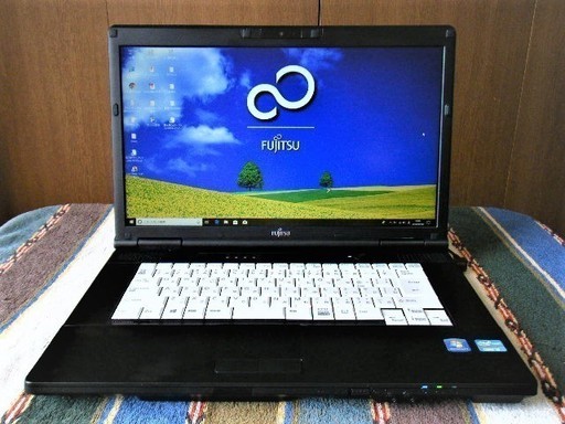 15.6型/高性能i5/光速☆彡新品SSD240GB保証付き/MS Office 2016✎/速いUSB3.0☆彡/カメラ♪/快適♬メモリ8GB/DVDSマルチ/HDMI/富士通/すぐ使えるWindows10 メディア作成ツール付/すぐ繋がるWi-Fi/高解像度1600x900液晶パネル♬