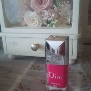 （お引取先が決まりました）Dior◆ヴェルニ◆ネイル