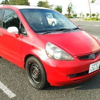 オリジナルカラーホンダフィット 赤 H14 機関好調 ｓｂｗ 新河岸のフィットの中古車 ジモティー