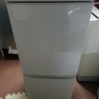 SHARP冷蔵庫 137L 現行販売品 2017年 東京 神奈川 配送可能