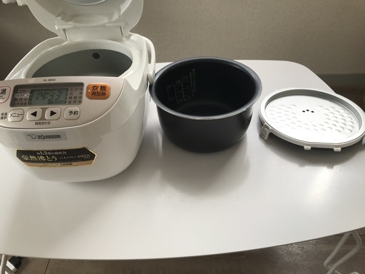 (中古)象印 炊飯機 マイコン式 3合 シャンパンホワイト NL-BB05-WM