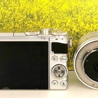 ✨大人気のニコン最新ミラーレス❤️自撮り+スマホ転送❤️Nikon 1