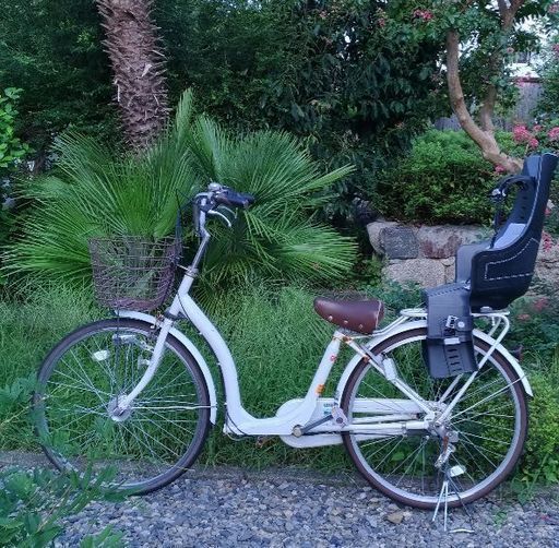 フラッカーズ26インチ白  ブリジストン子乗せ自転車