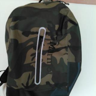 marmot防水デイパック(MJB-S5350)ほぼ新品 marmot防水デイパック(MJB-S5350)ほぼ新品