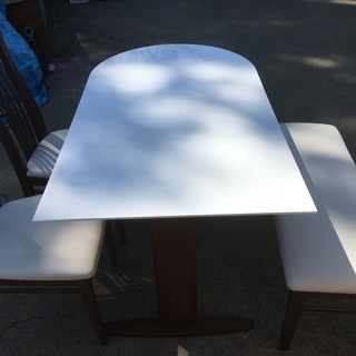 【中古品】楕円　ダイニングテーブルセット　テーブル、椅子2脚、ベンチ1