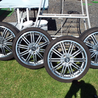 今年の2月に新品で購入スズキ・アルトにて使用。