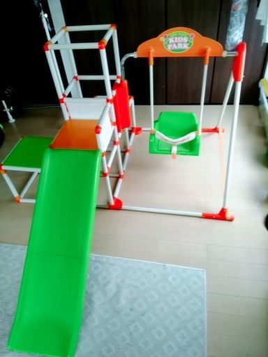 室内ジャングルジム