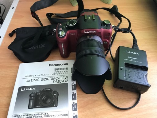 パナソニック panasonic LUMIX DMC-G2 ボディ デジタル一眼レフ 赤 美品