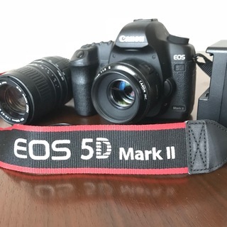 CANON EOS 5D Mark II ボディ・望遠レンズ付き...
