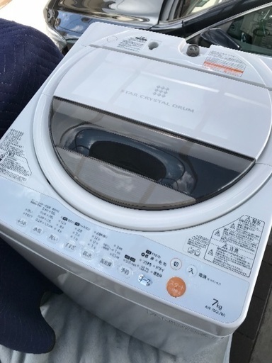 国内最安値！ 取引中。2013年製東芝全自動洗濯機7キロ。美品。千葉県内配送無料。設置無料。 洗濯機