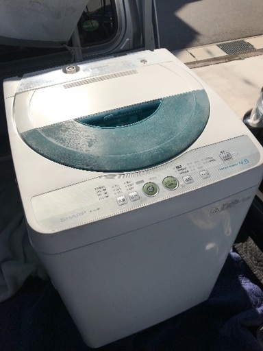 取引中。2010年製シャープ全自動洗濯機4.5キロ。千葉県内配送無料。設置無料。