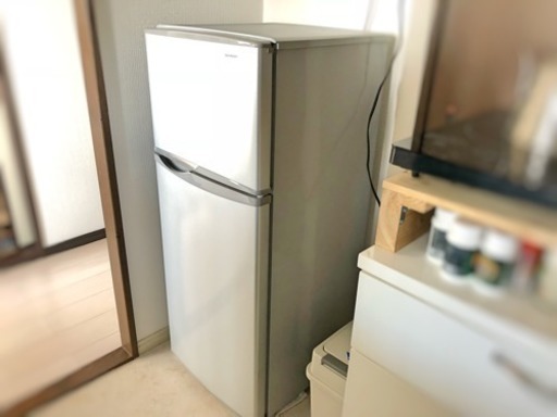 交渉中【欠品あり格安】2013年製シャープ２ドア冷蔵庫　SJ-H12W-S