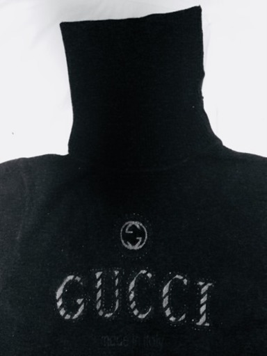 Gucci グッチ タートルネック 半袖ニット レディーストップス Nal 茅ケ崎のニットの中古 古着あげます 譲ります ジモティーで不用品の処分