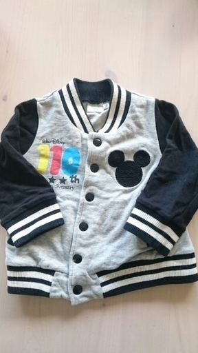 美品 ディズニーブルゾン ミッキー 90cm ミッキーの刺繍あり カナ 両国のキッズ用品 子供服 の中古あげます 譲ります ジモティーで不用品の処分 美品 ディズニーブルゾン ミッキー 90cm ミッキーの刺繍あり カナ 両国のキッズ用品 子供服 の中古あげます 譲ります ジモティーで不用品の処分