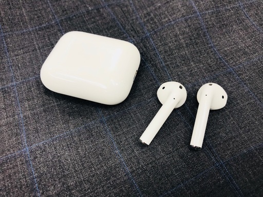 Apple AirPodsブルートゥースイヤホン