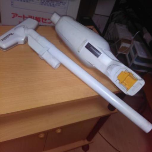 マキタ　充電式クリーナー