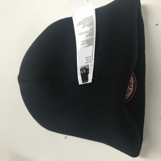 カナダグース　ニット帽「黒」