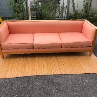 カッシーナ🇮🇹 3人掛けソファ🛋 定価680000円配送設置致します。