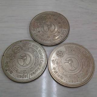 FIFA　ワールドカップ　記念硬貨　５００円硬貨　３枚セット
