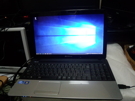 ノートパソコン Gateway Windows10 64Bit メモリ4GB HDD320GB