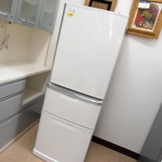 安心の6ヶ月保証付！2011年製MITSUBISHIの3ドア冷蔵庫「MR-C34S-W1」です！！