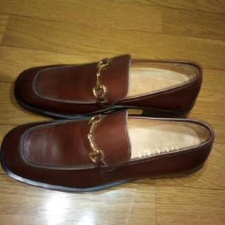 ＧＵＣＣＩ 革靴（新品未使用）　SIZE　42