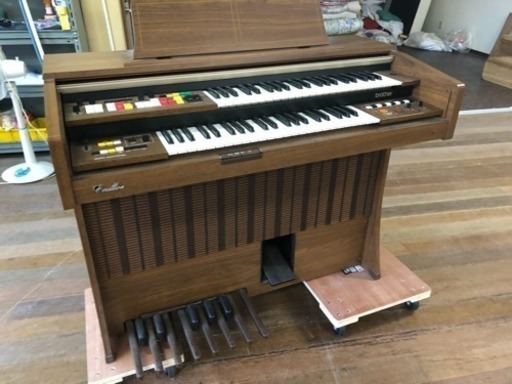 電子オルガン