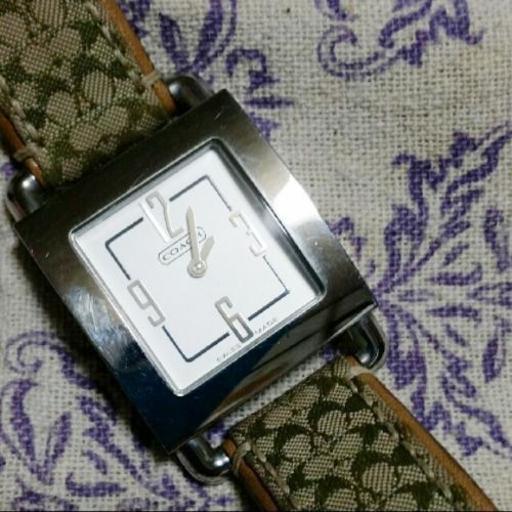 お値下げ　COACH/コーチ  腕時計。\n正規品購入。\n動作中。