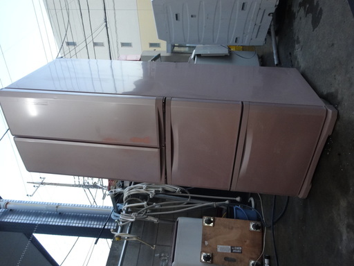 東303　三菱４ドア冷蔵庫　４００Ｌ　観音開きドア