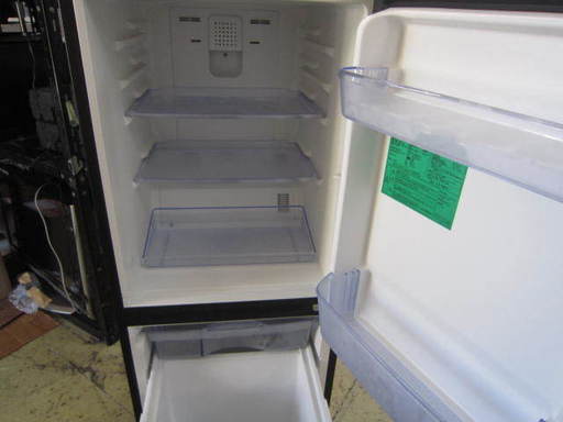 ハイアール　JR-NF140E 冷蔵庫138L　２０１２年製　ブラック