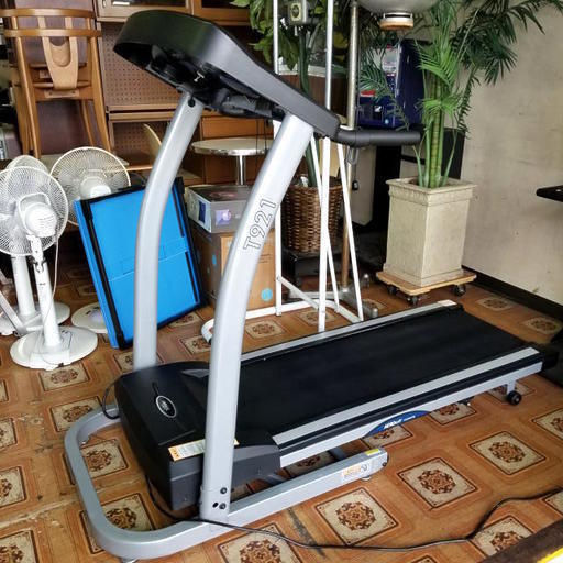 本格的 Johnson Health Tech ジョンソンヘルステック Temp トレッドミル T921 電動ウォーキングマシン ランニングマシン