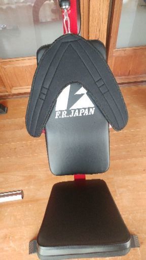 背筋のトレーニング器具